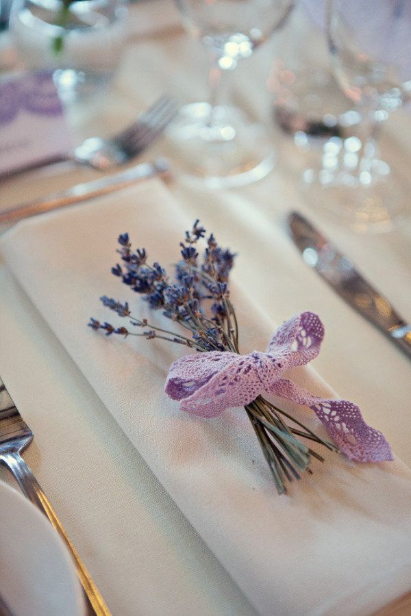 lavender wedding table decoration