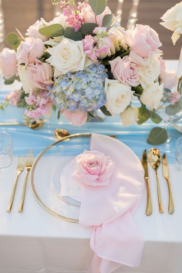 light blue and blush pink wedding table decor