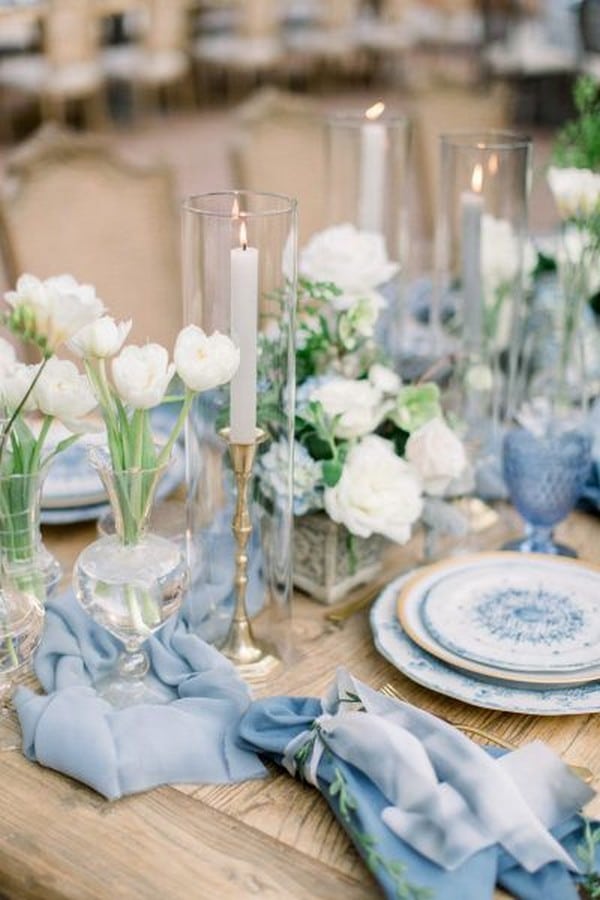 light blue and white tulips wedding table decoration