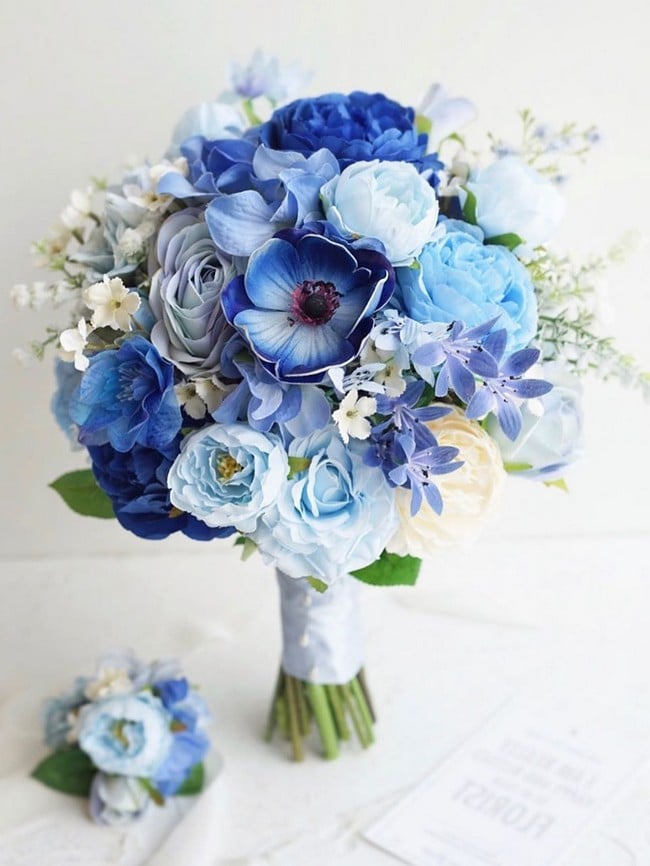 Blue wedding bouquets and flowers 10