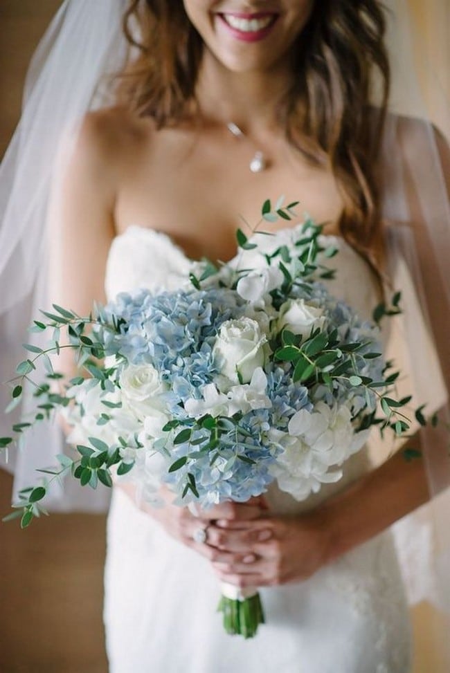 Blue wedding bouquets and flowers 2