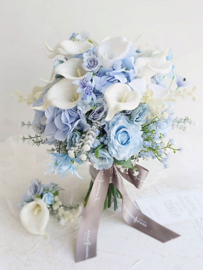 Blue wedding bouquets and flowers 20