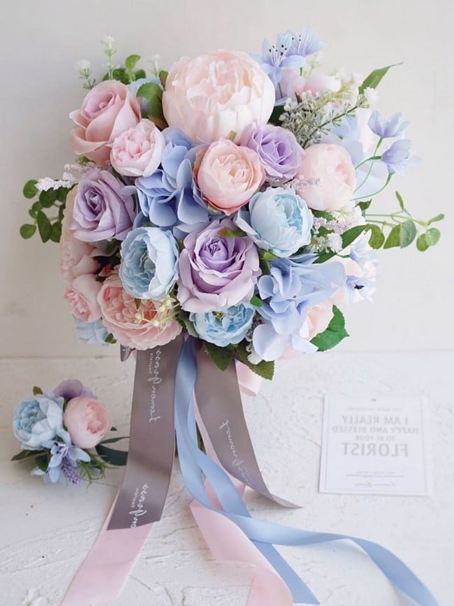 Blue wedding bouquets and flowers 8